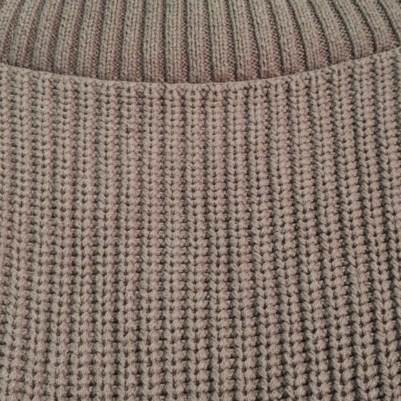 Pink Republic Khaki-Green Chunky knit sweater Sz Sm - Picture 5 of 7